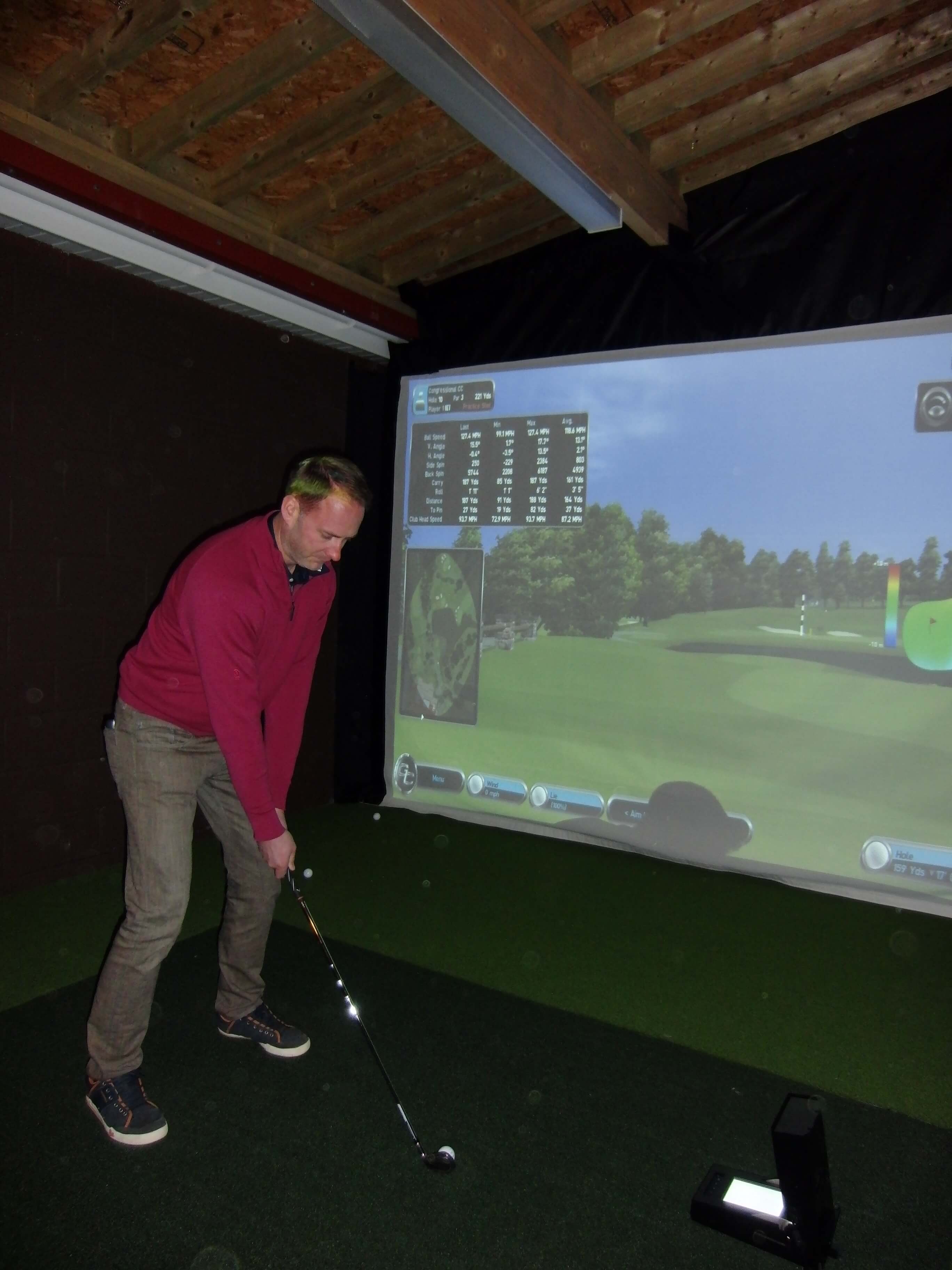 GC2 Golf Simulator