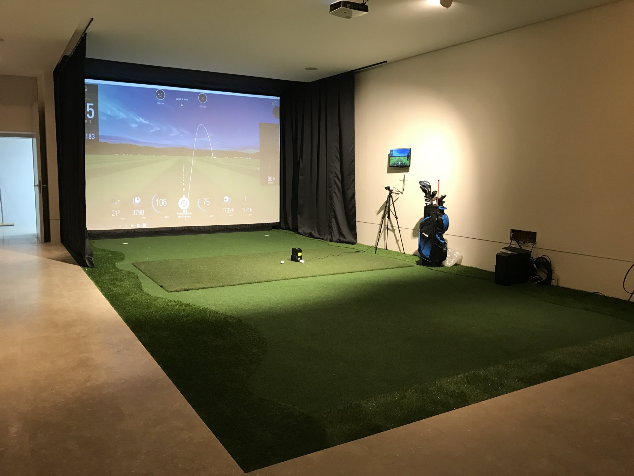 Par 2 Pro SQ HD Golf Simulator Screen Material and Archery Screen